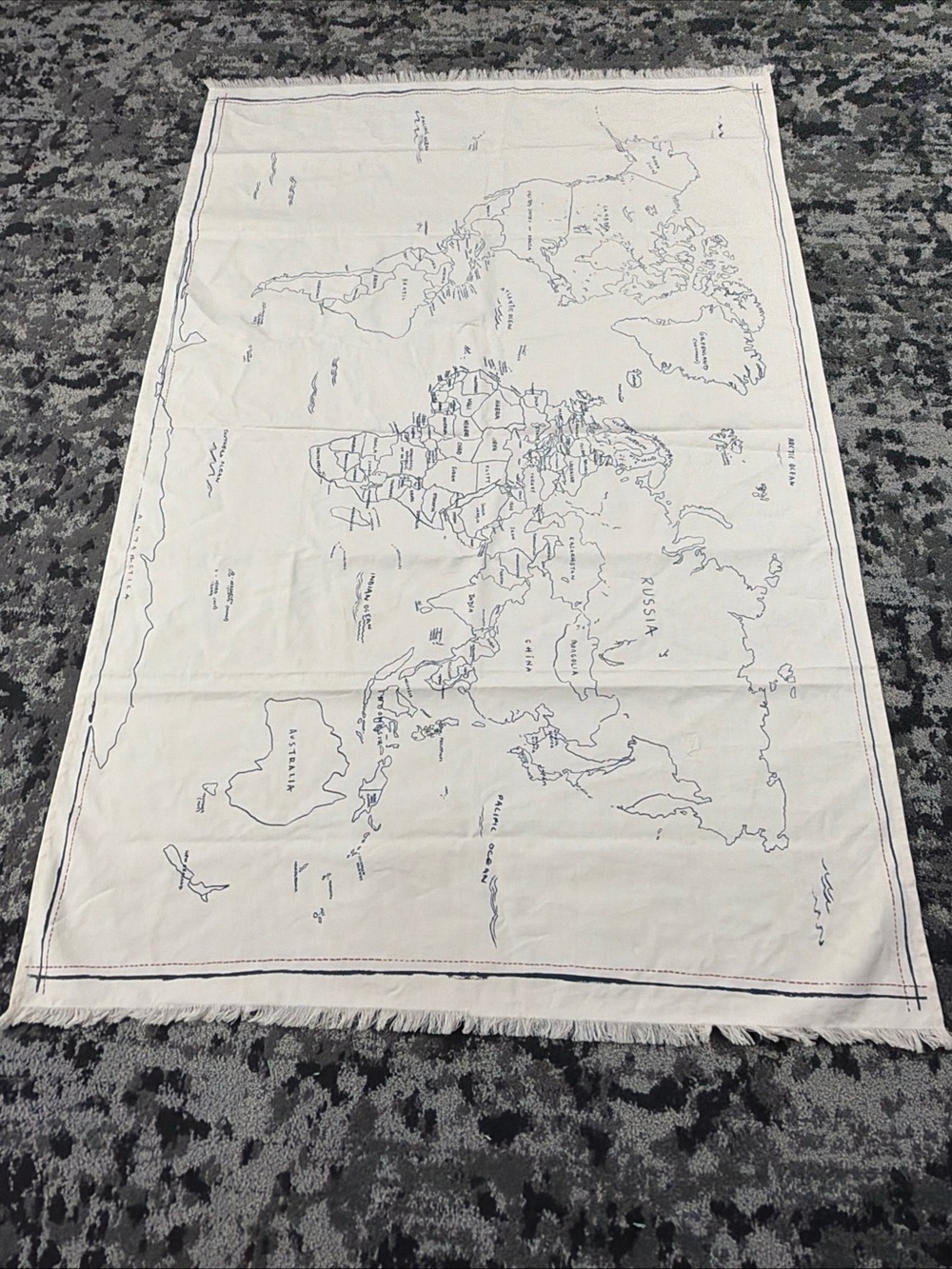UK VTG Style World Map Tapestry Wall Decor cotton white 63x41” Urban Outfitters